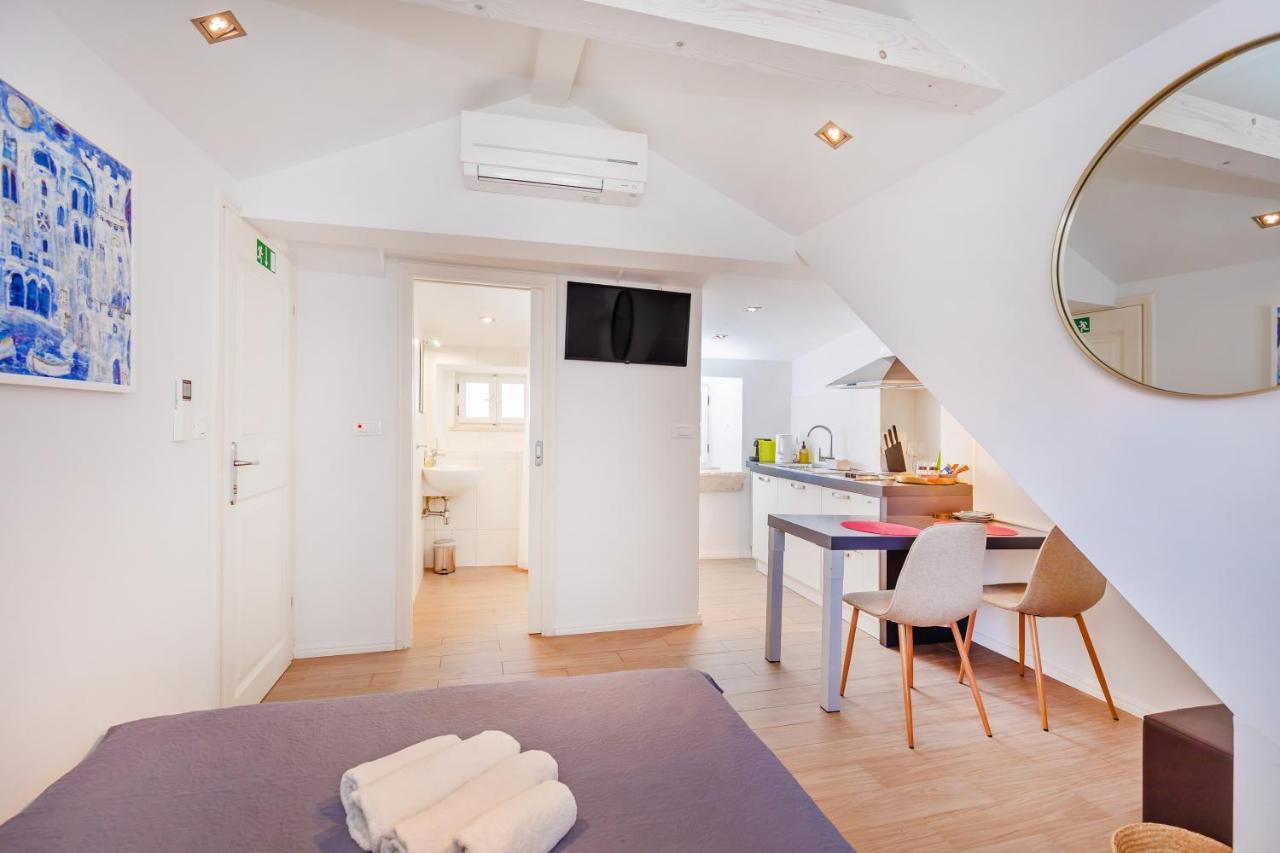 Rafael Rooms & Apartments Old Town By Duhomes ดูบรอฟนิก ภายนอก รูปภาพ