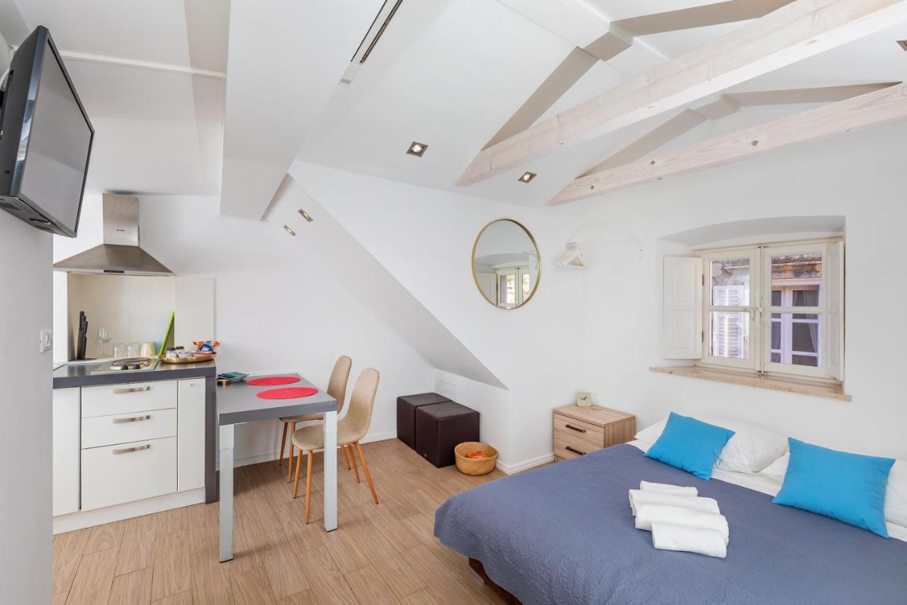 Rafael Rooms & Apartments Old Town By Duhomes ดูบรอฟนิก ภายนอก รูปภาพ
